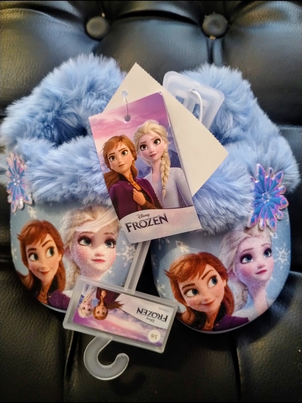 Disney Frozen Plush Blue Girls Slippers 5/6๐ท๐ท๐ท๐ท - Picture 3 of 3
